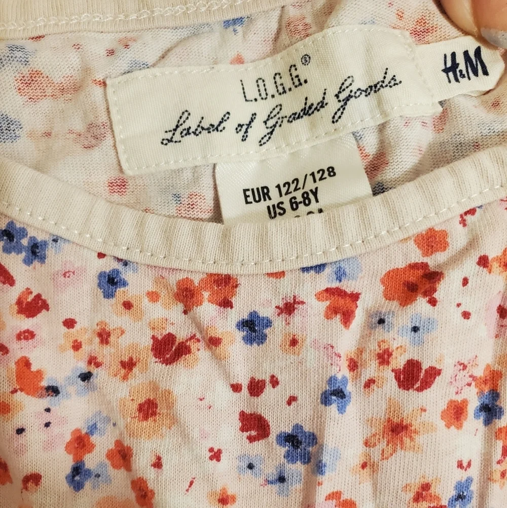 H&M 6-8y Beautiful Floral Top